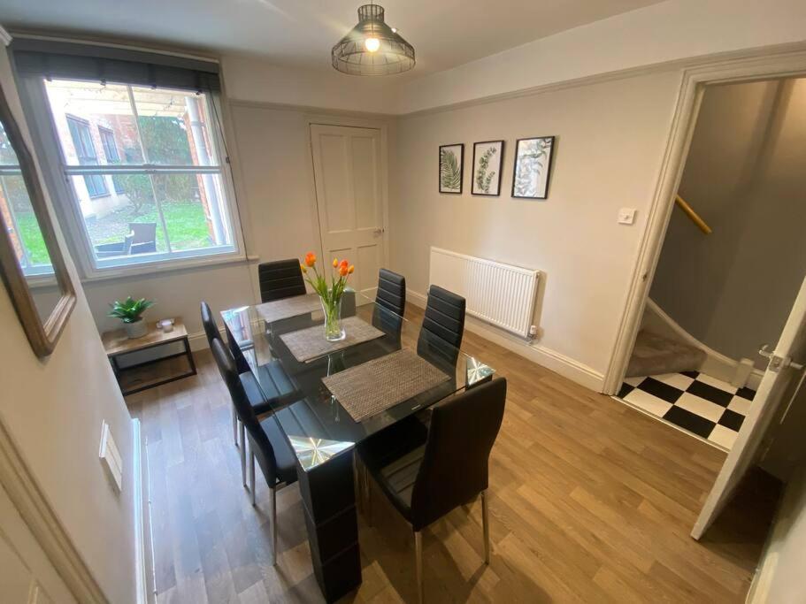Sl - Fabulous 2 Bed Character Property Close To Town 埃文河畔斯特拉特福 外观 照片