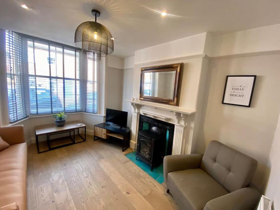 Sl - Fabulous 2 Bed Character Property Close To Town 埃文河畔斯特拉特福 外观 照片