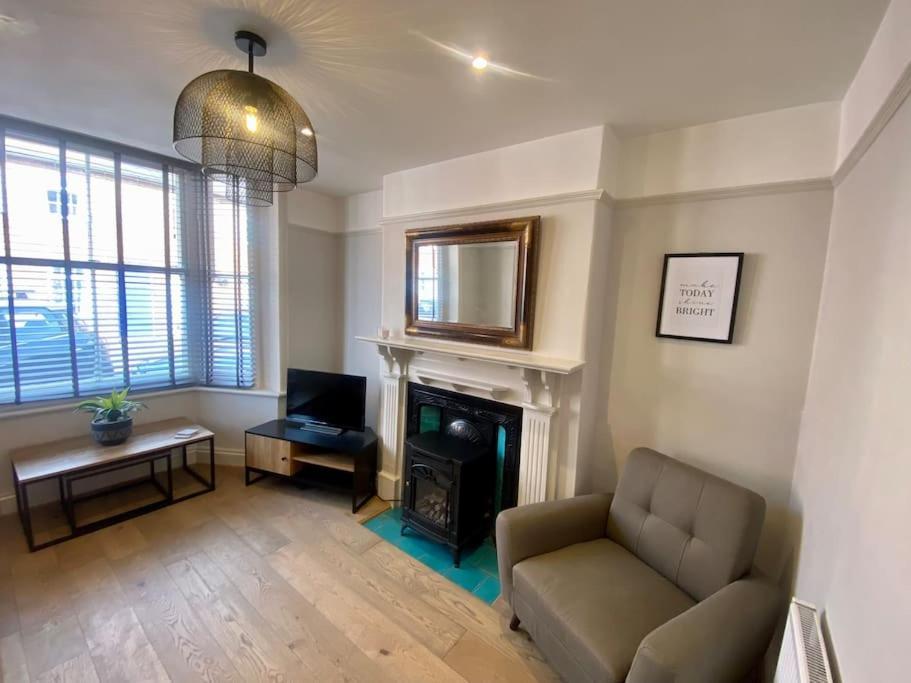 Sl - Fabulous 2 Bed Character Property Close To Town 埃文河畔斯特拉特福 外观 照片